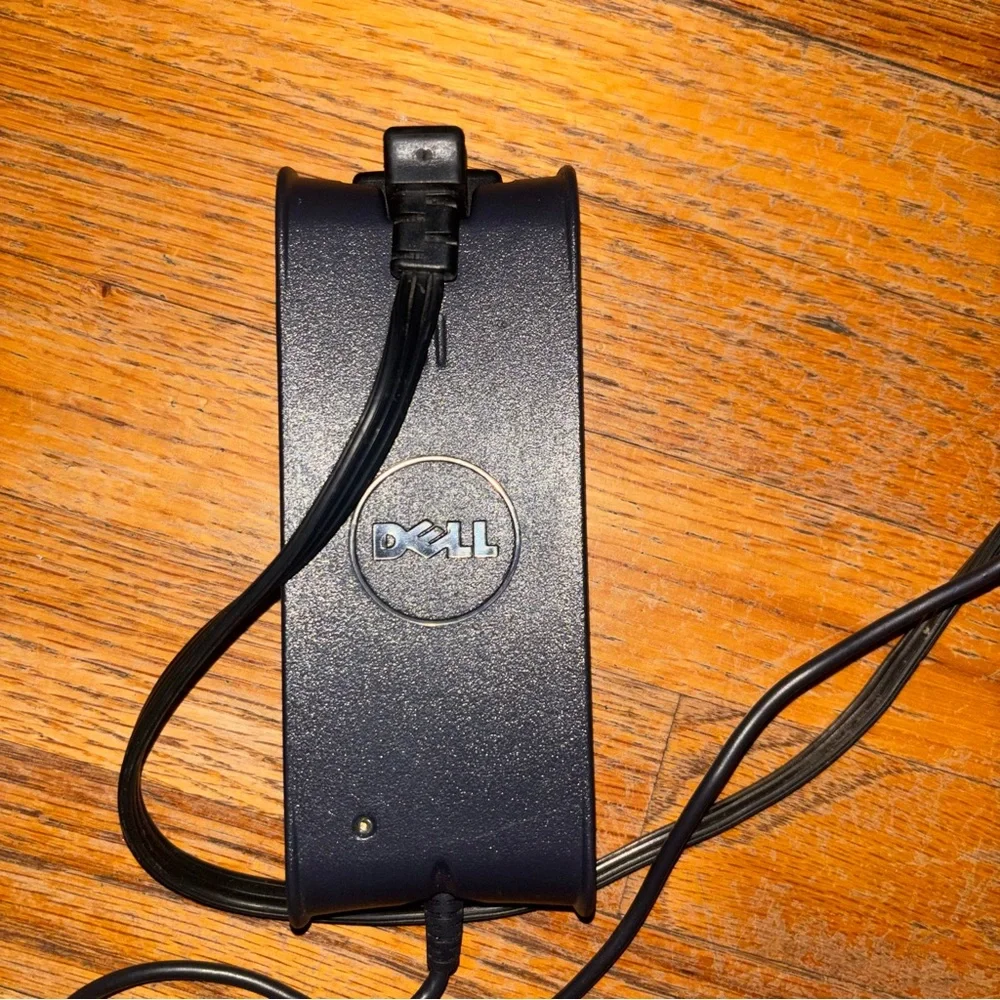Genuine Dell 90W AC Adapter Laptop Charger PA-10 Family 9T215